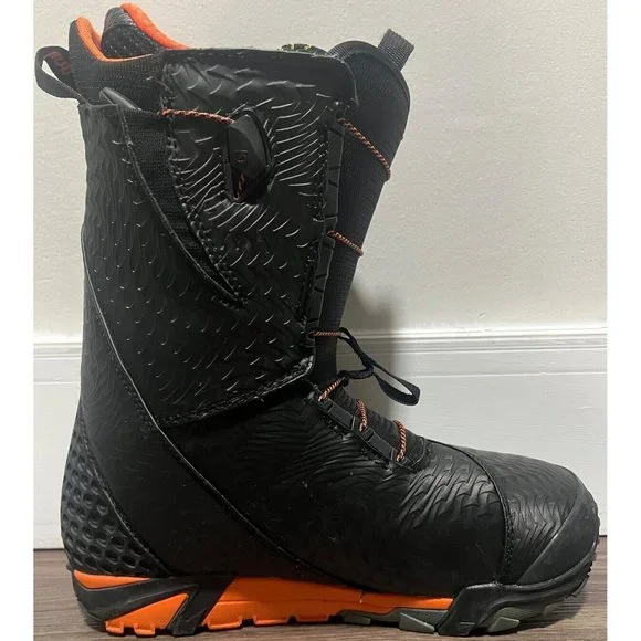 $650 Burton SLX Snowboard Boots!8BlackExcellent ConditionTop of the Line